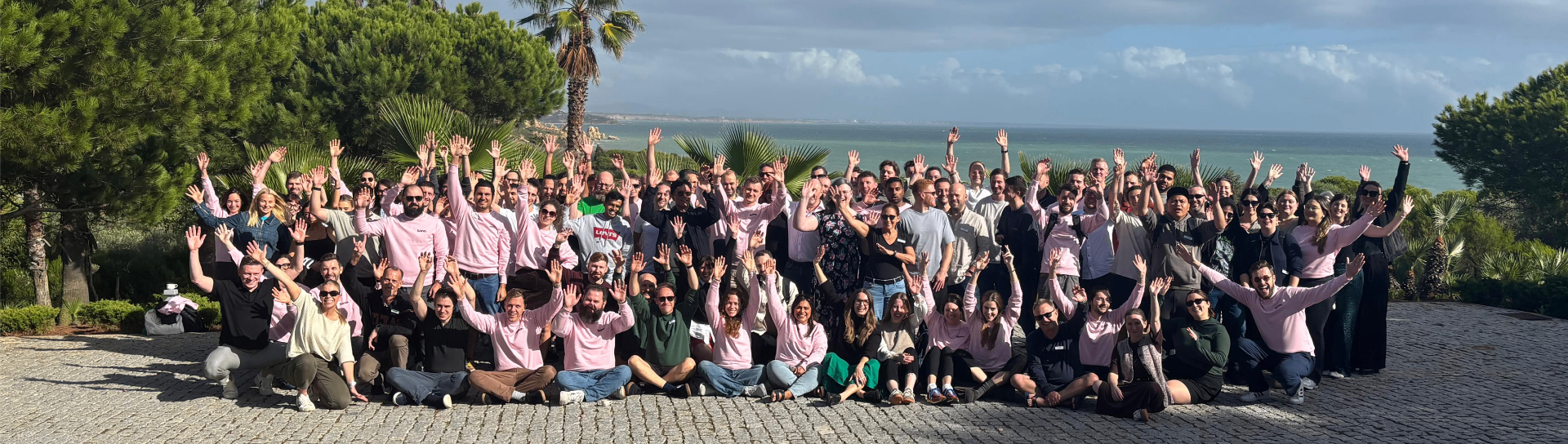 team-group-full-D7I7eXG-